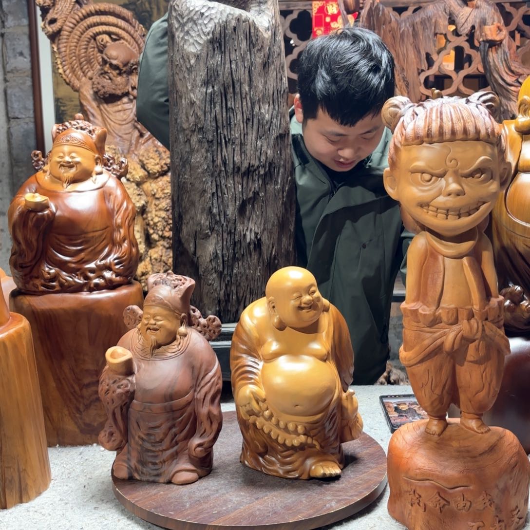 香榧木家**A香樟木佛摆件