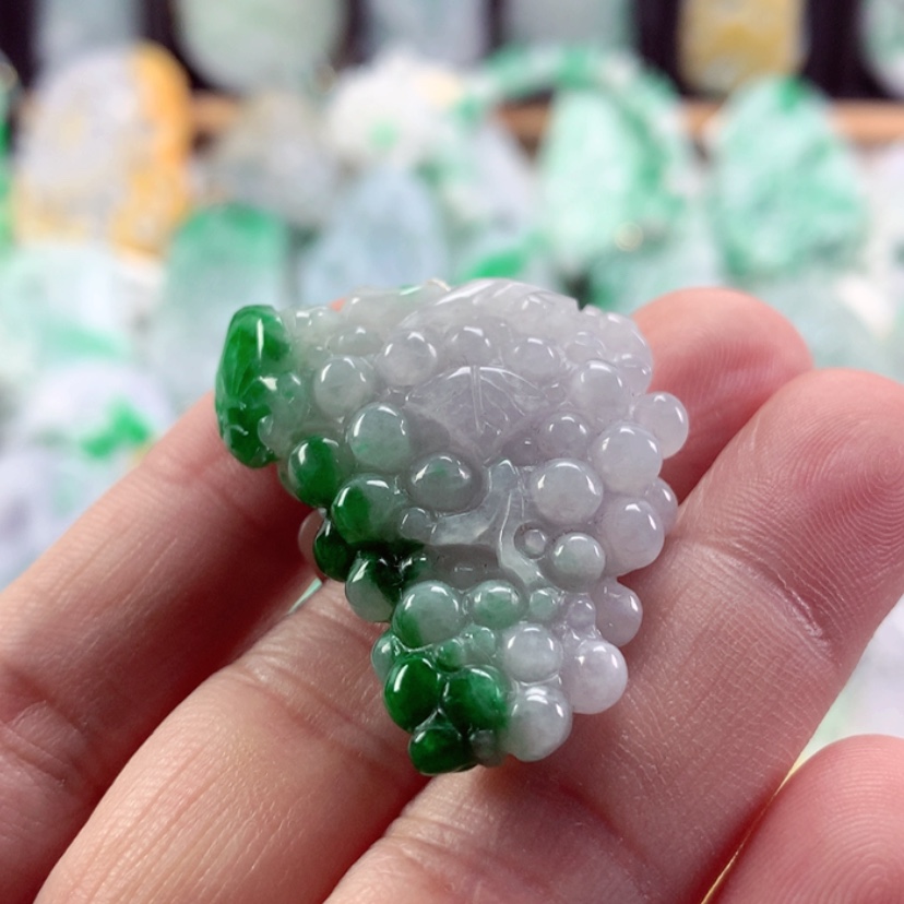 【闪购商品】翡翠吊坠(不含链)未镶嵌