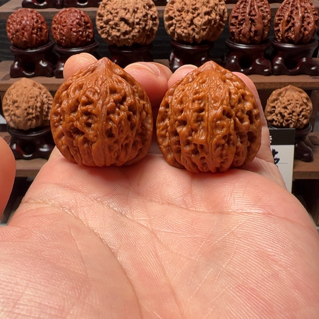 把件文玩核桃32自玩野生