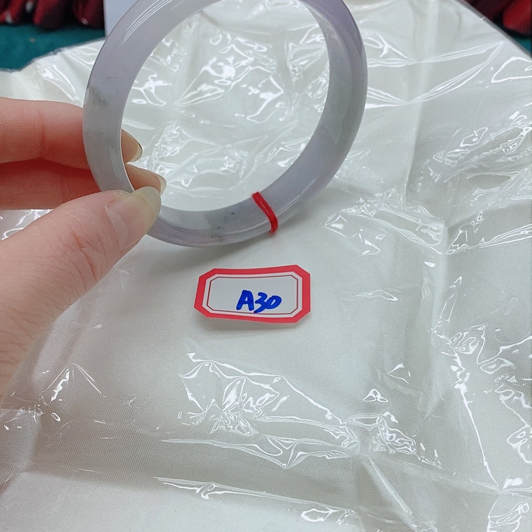 翡翠手镯未镶嵌豫****具A30000000000