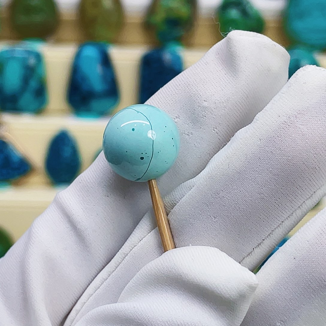 M***e绿松石未镶嵌颈饰