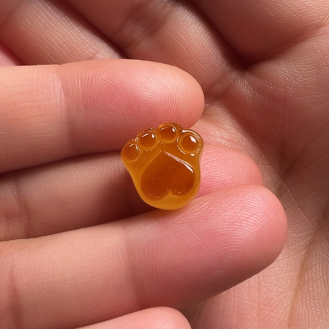 蜜蜡颈饰未镶嵌熊掌（打孔不退换）