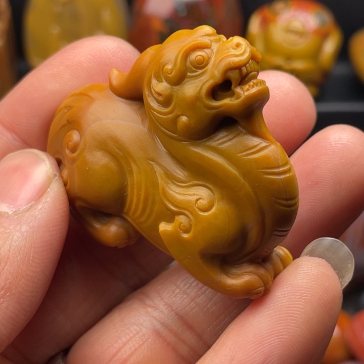 深***部玛瑙/玉髓未镶嵌颈饰