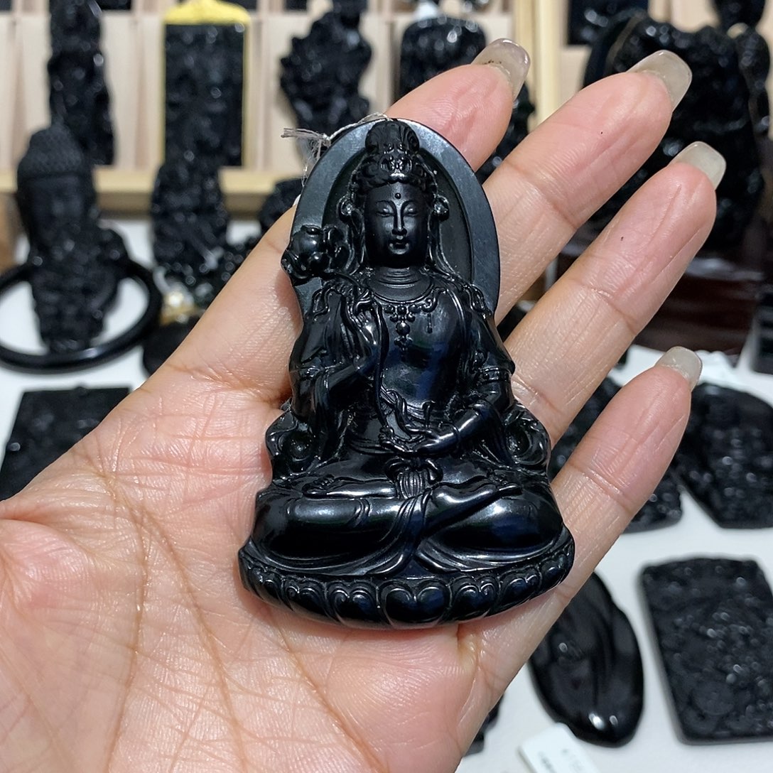 *****岫玉未镶嵌纯天然岫玉颈饰