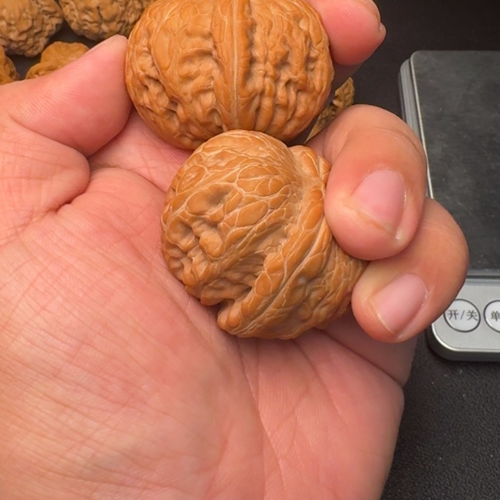 文玩核桃吊坠天***R47元宝