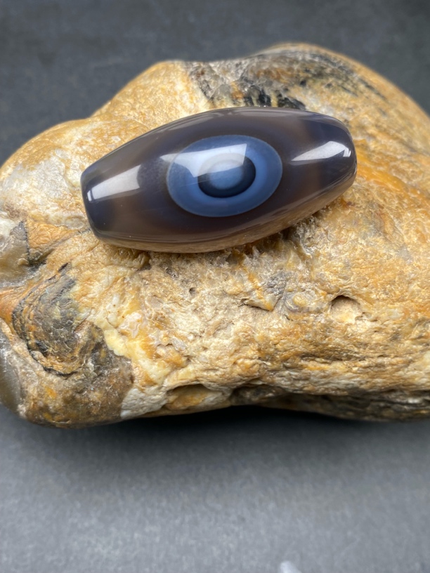 天然缠丝玛瑙巴西玛瑙蓝色精灵眼佛眼锁骨项链尺寸约41.5×20毫米