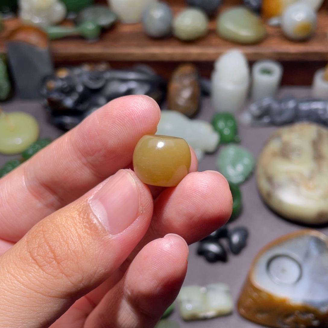 和田玉颈饰未镶嵌胖*昕