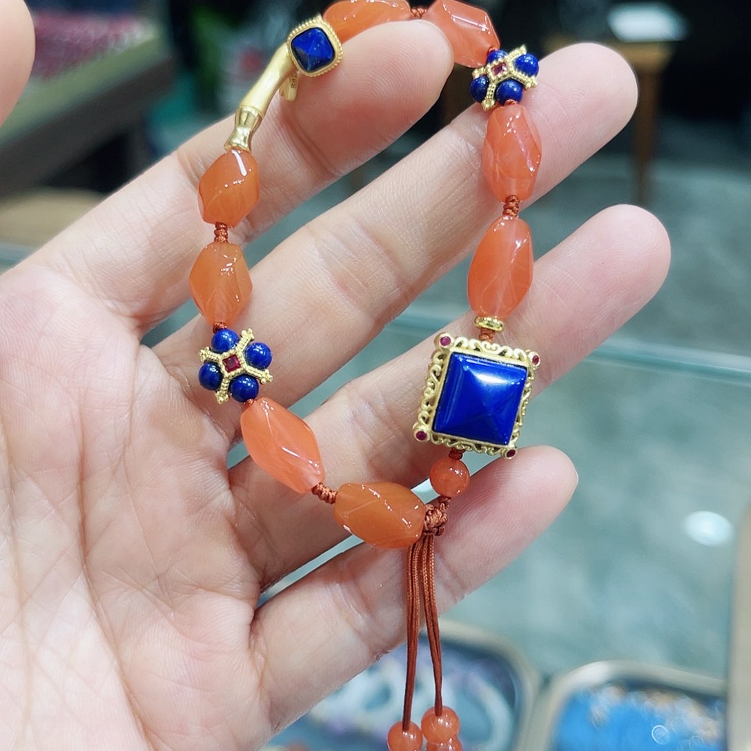 南红玛瑙手链未镶嵌手串