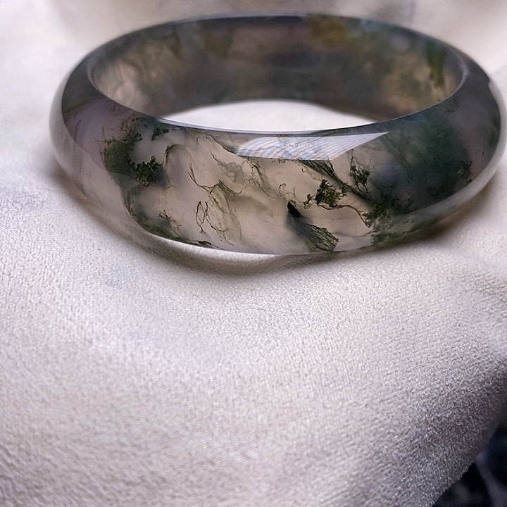 玛瑙/玉髓手镯未镶嵌天****有