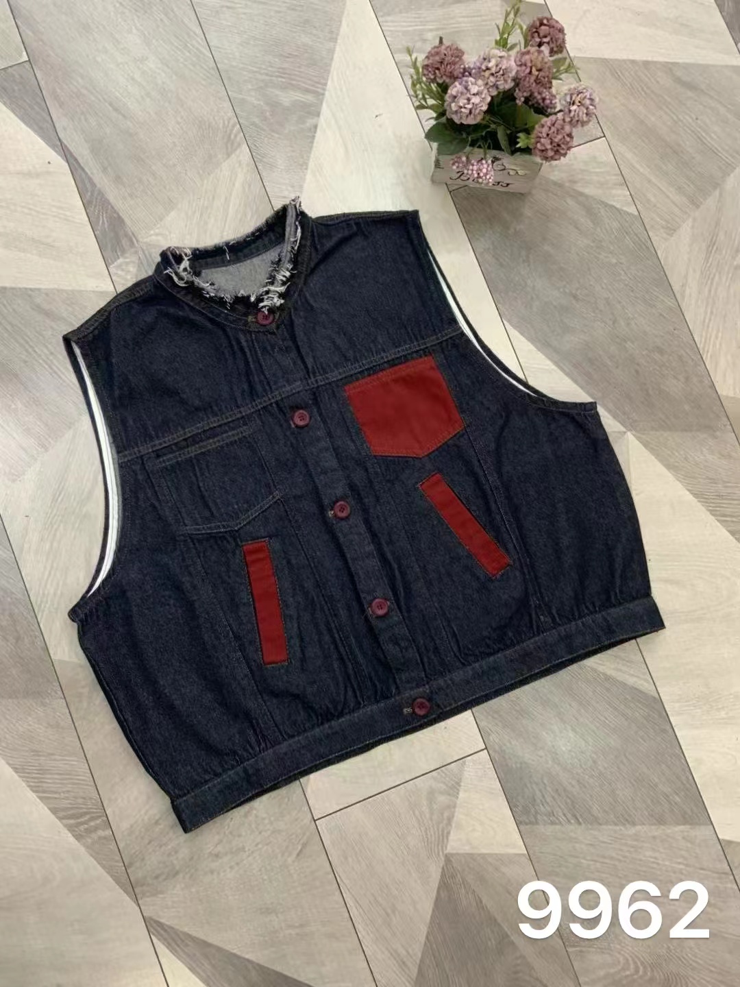 主播同款牛仔马甲时尚百搭百搭外穿宽松无袖刺绣女款