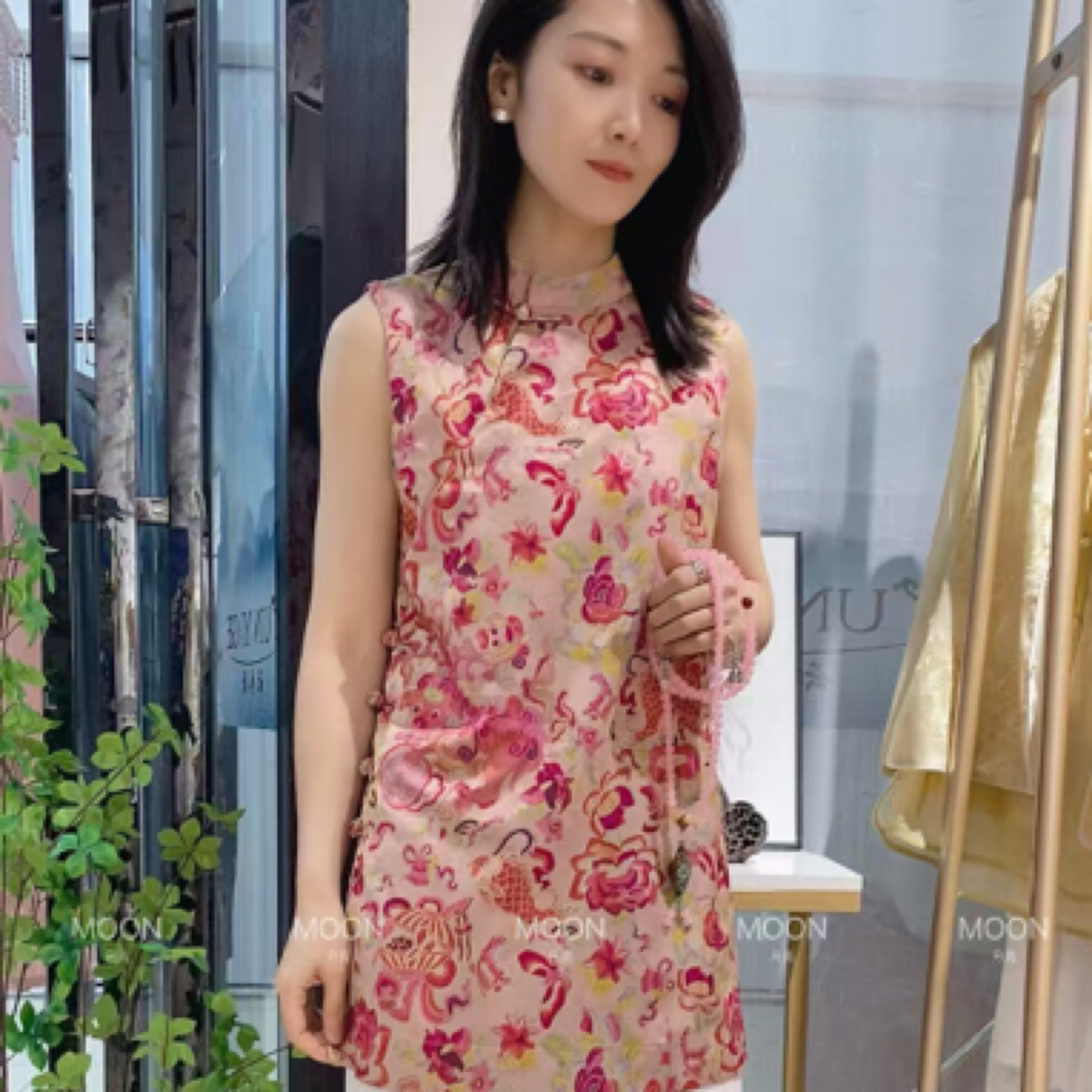 新中式国风盘扣提花马甲女2025新款改良旗袍