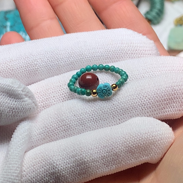 南红玛瑙未镶嵌珠宝奇石