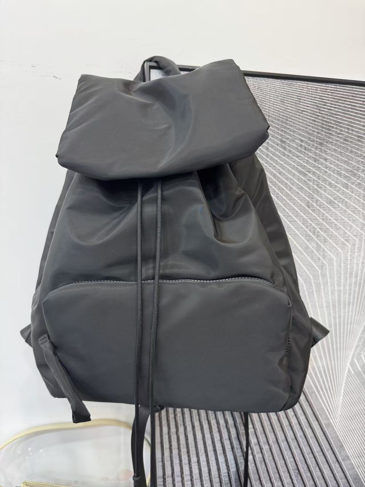 牛津学院双肩包        