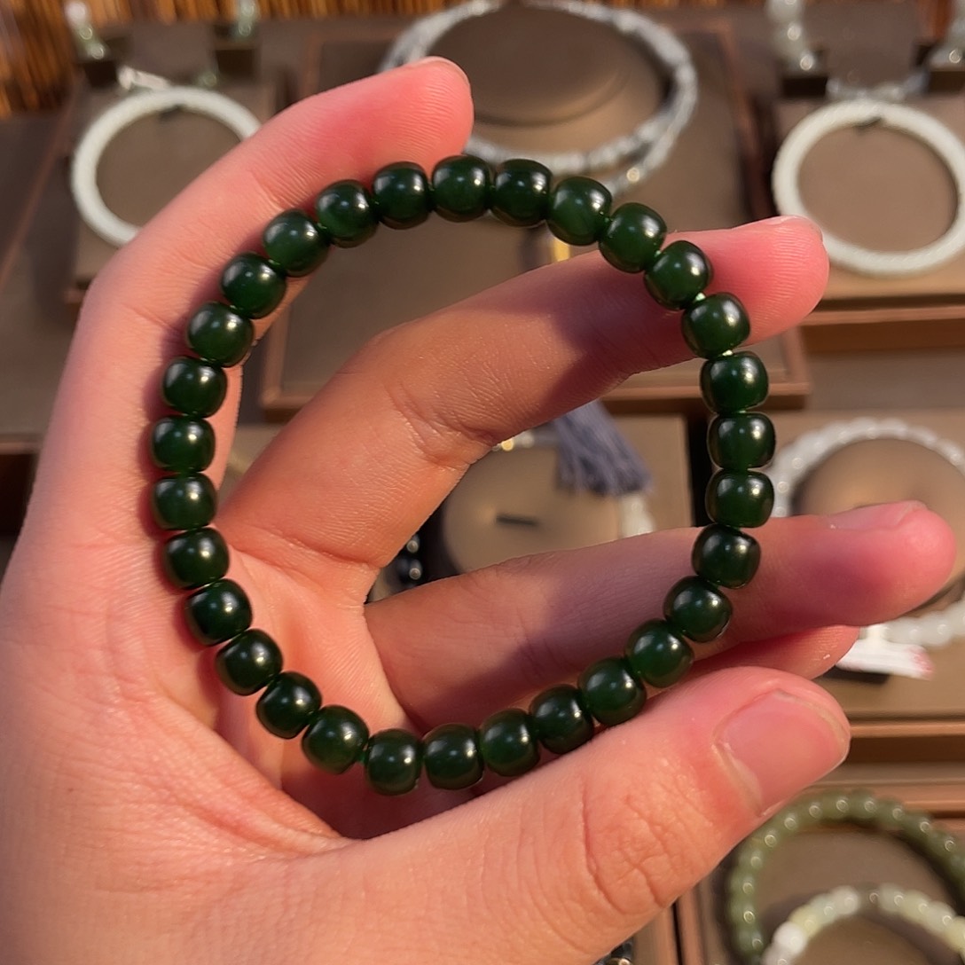 未镶嵌手链和田玉（糖玉）海**苏