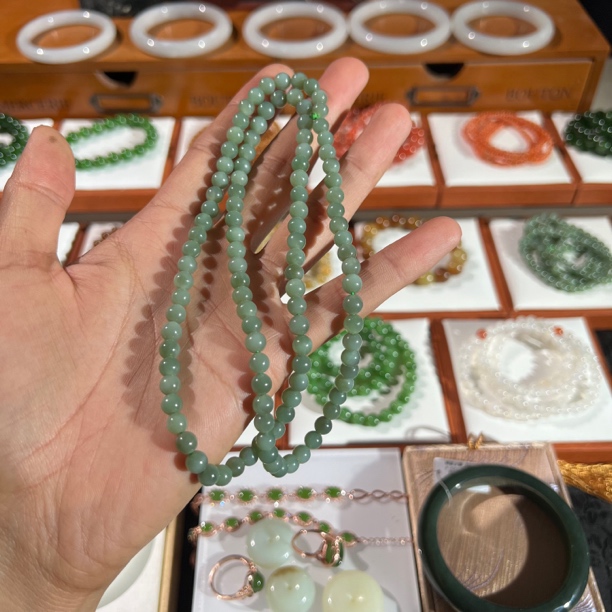 碧玉项链108白粉青色
