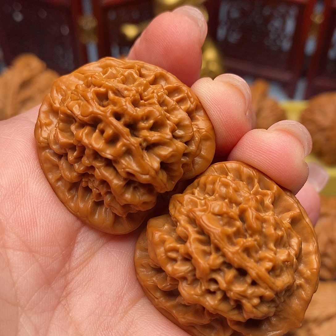 文玩核桃把件33.5全品绝配野生秦闷