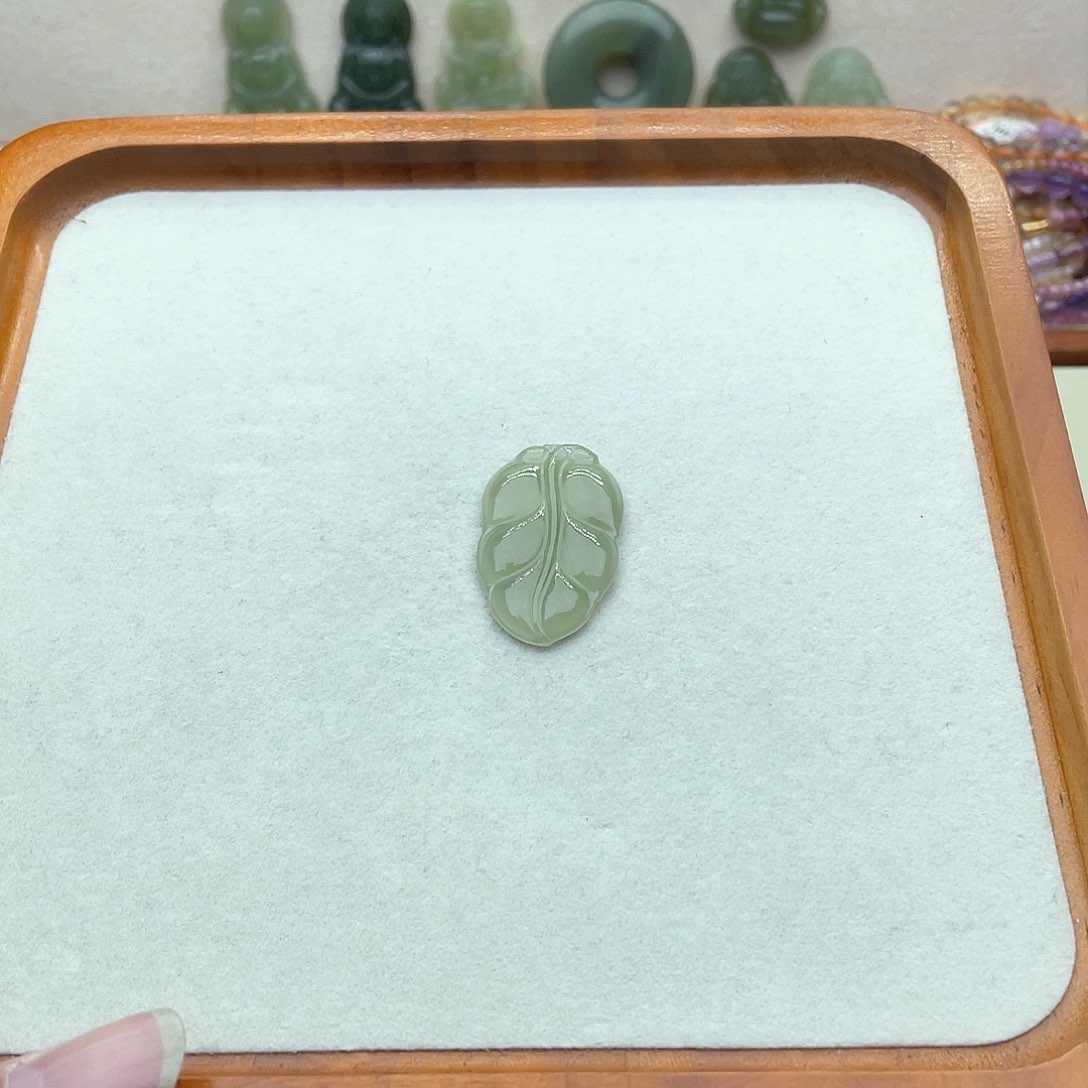 和田玉吊坠(不含链)未镶嵌