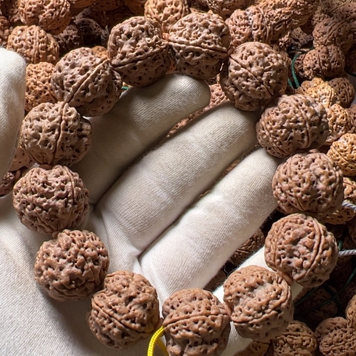 郝***花吊坠金刚菩提46号金刚