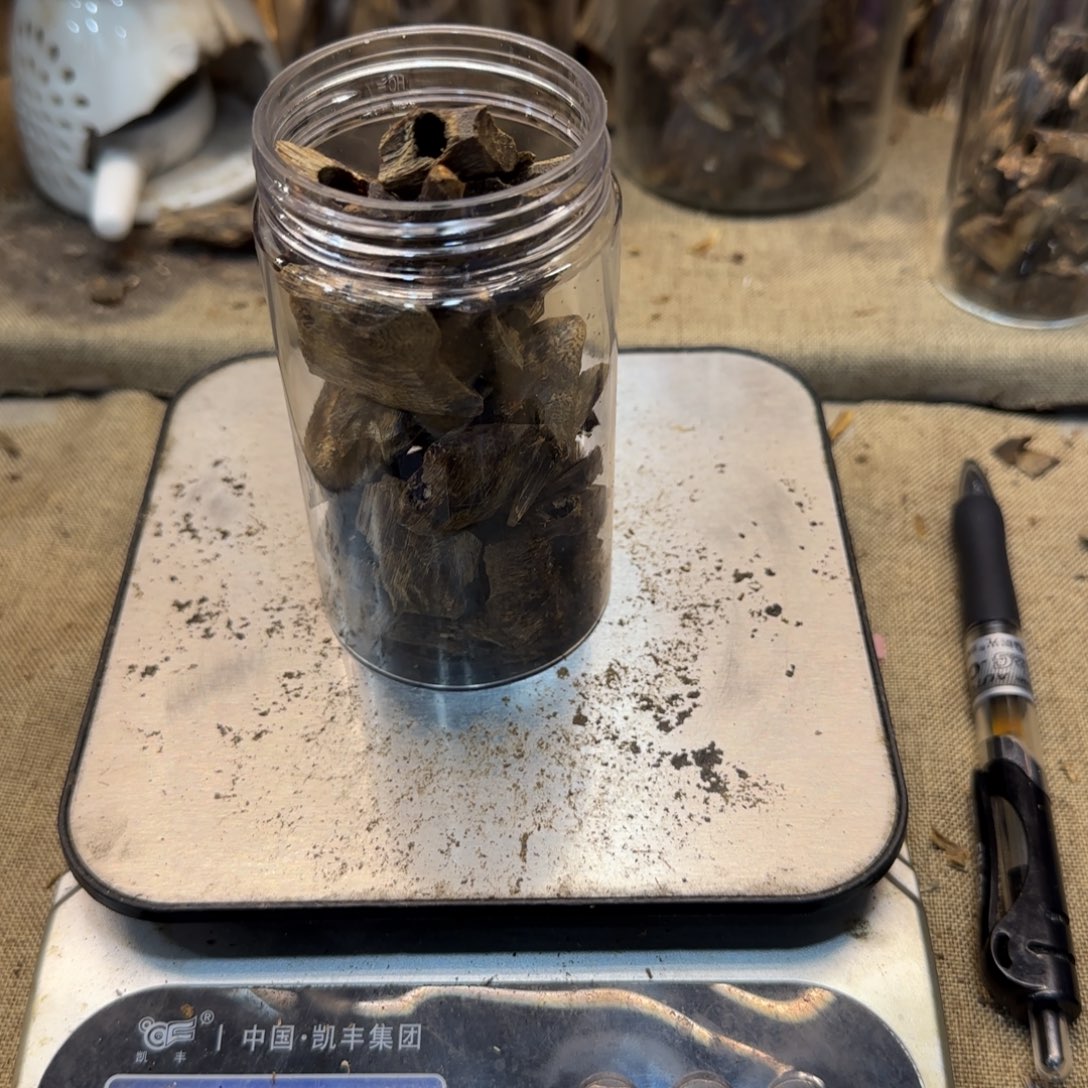 木质乌身圆叶块料50克