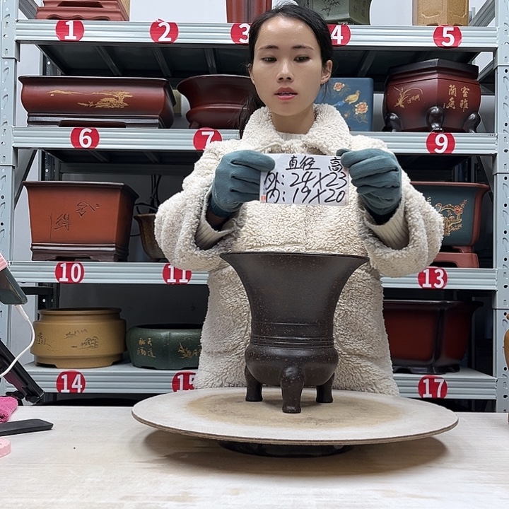 紫砂花盆紫砂花盆