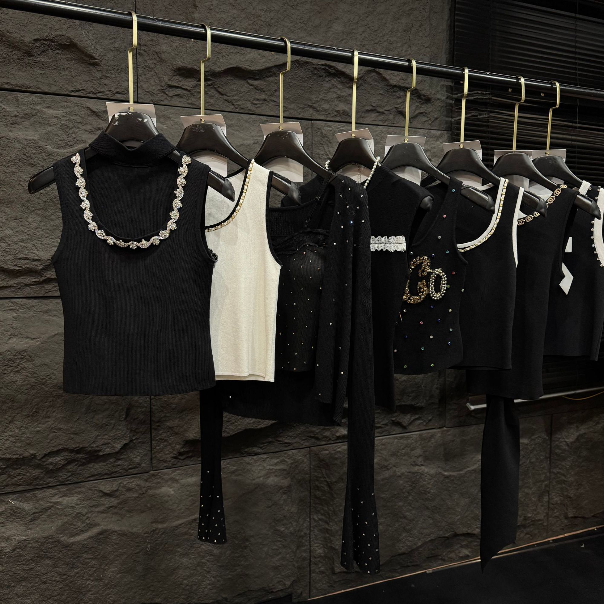 2025夏季新款法式百搭名媛外穿针织上衣201号-400号