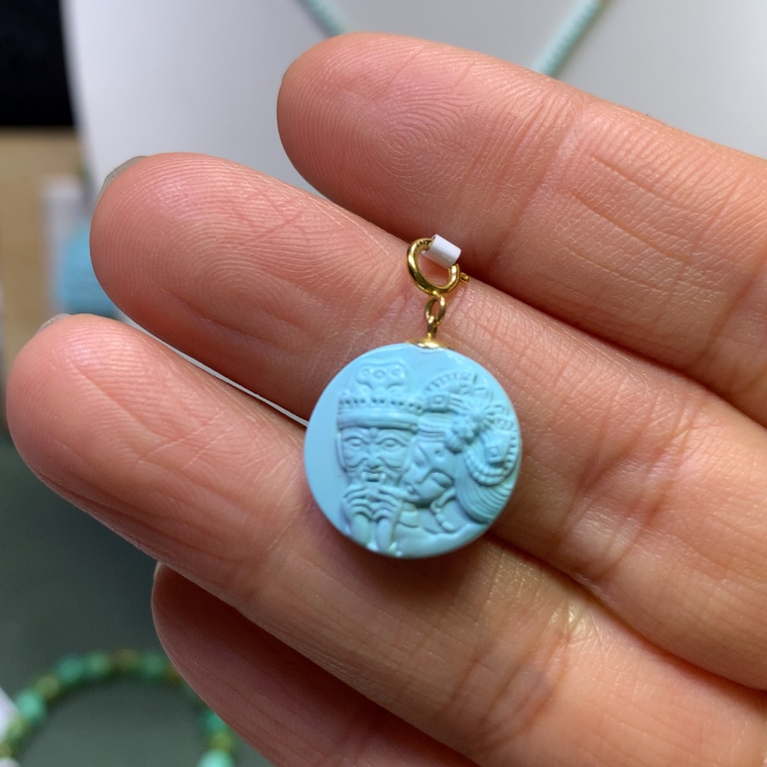 绿松石挂件18K金镶嵌