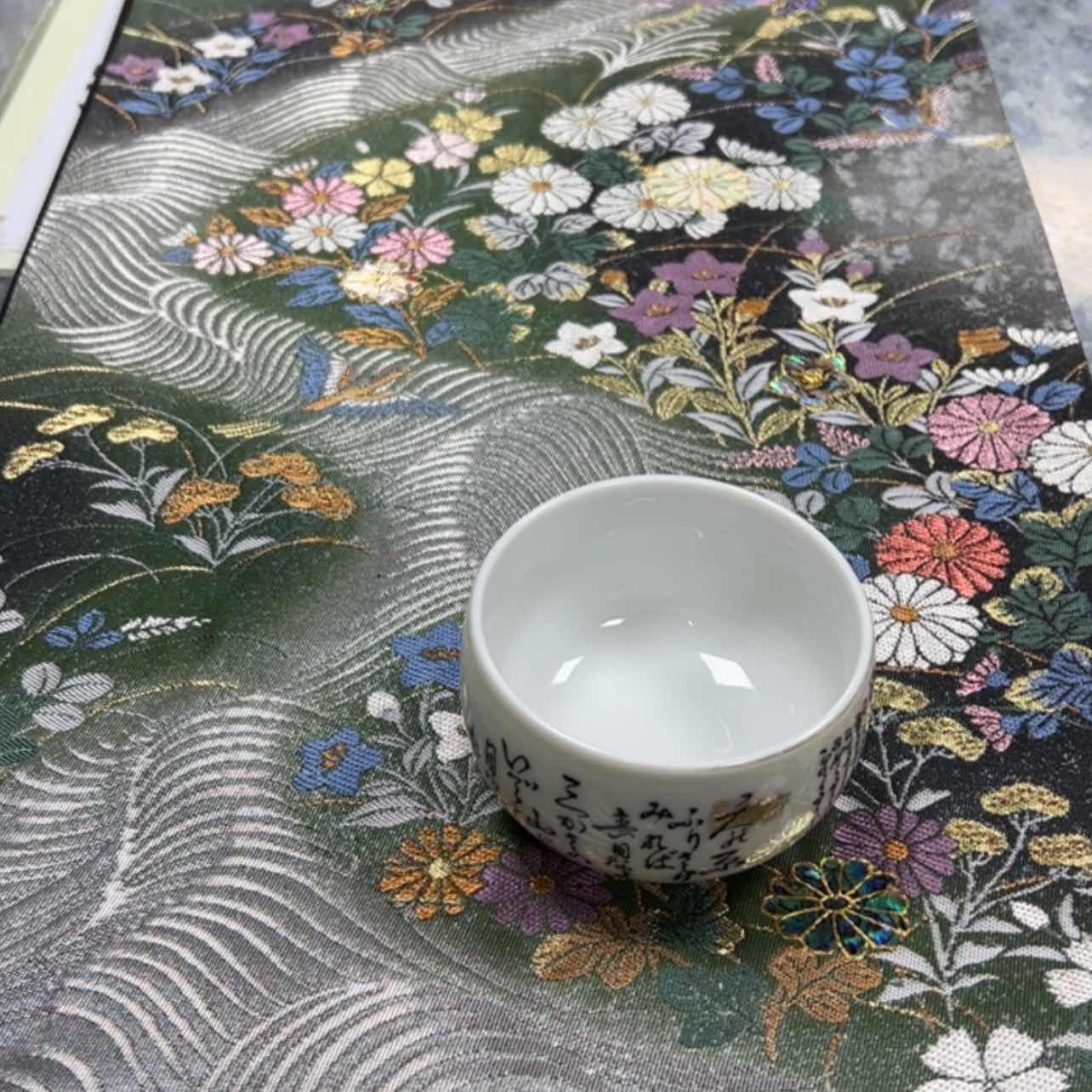 【闪购商品】陶瓷马克杯带盖勺