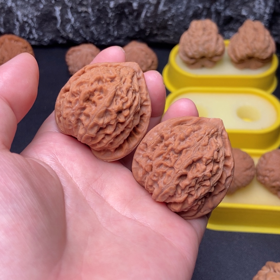 吊坠文玩核桃43尺小众金牛狮子头