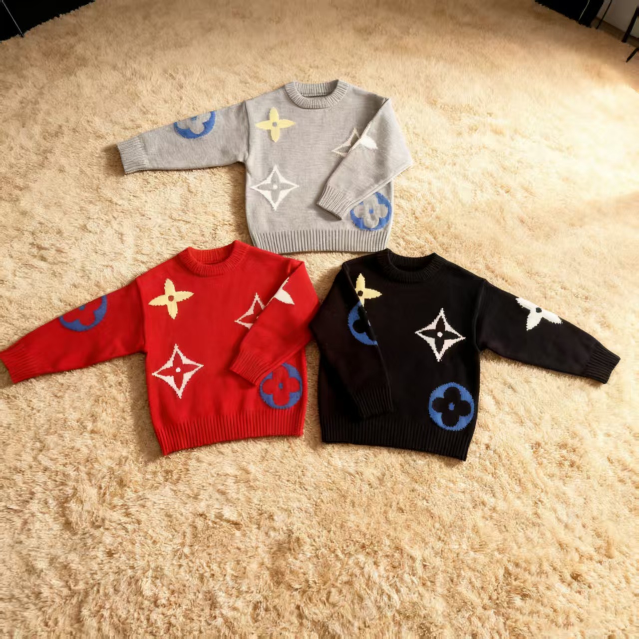 套头圆领童针织休闲韩版时尚拼接针织棉服潮牌儿童毛衣新春毛衣