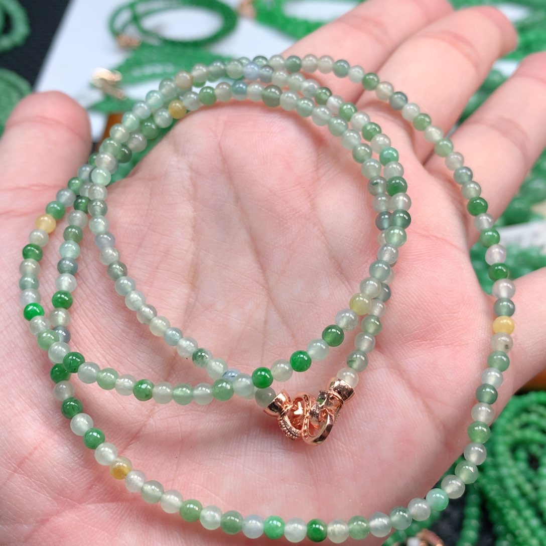 翡翠手链未镶嵌翡翠