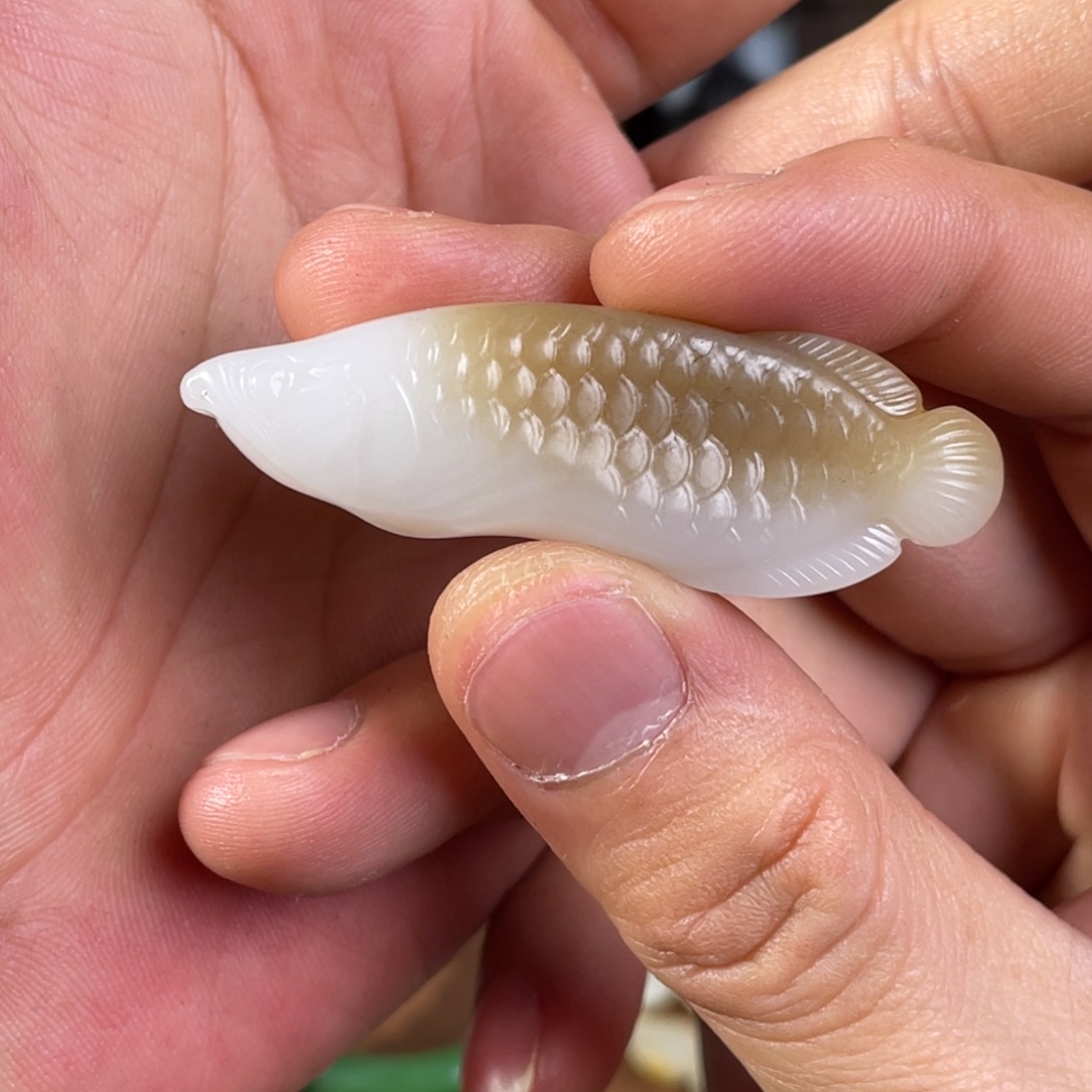 和田玉未镶嵌吊坠(不含链)