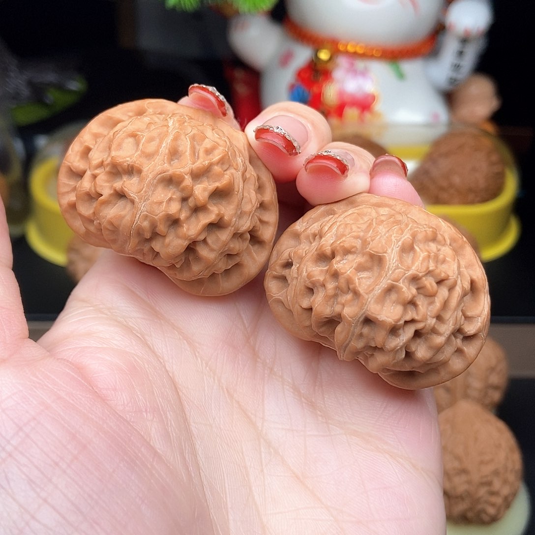 文玩核桃吊坠41宫灯