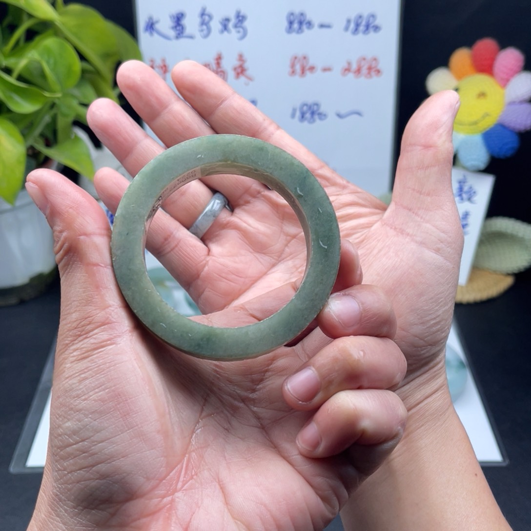 【闪购商品】定制翡翠54-56正圈未镶嵌手镯