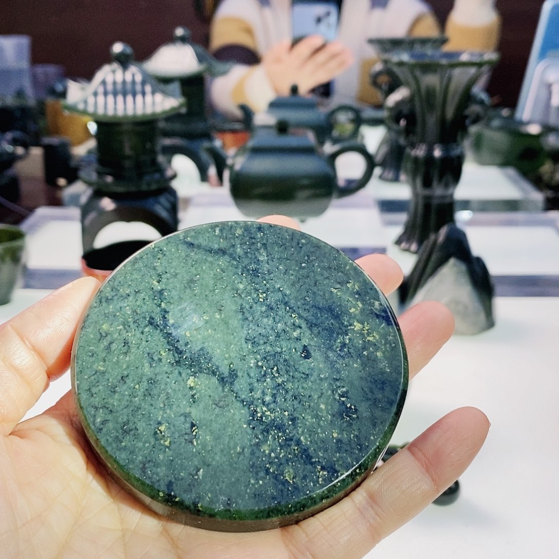 和田玉（青玉）摆件未镶嵌