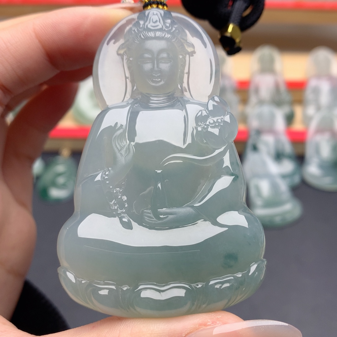 平***胤翡翠未镶嵌颈饰素衣观音