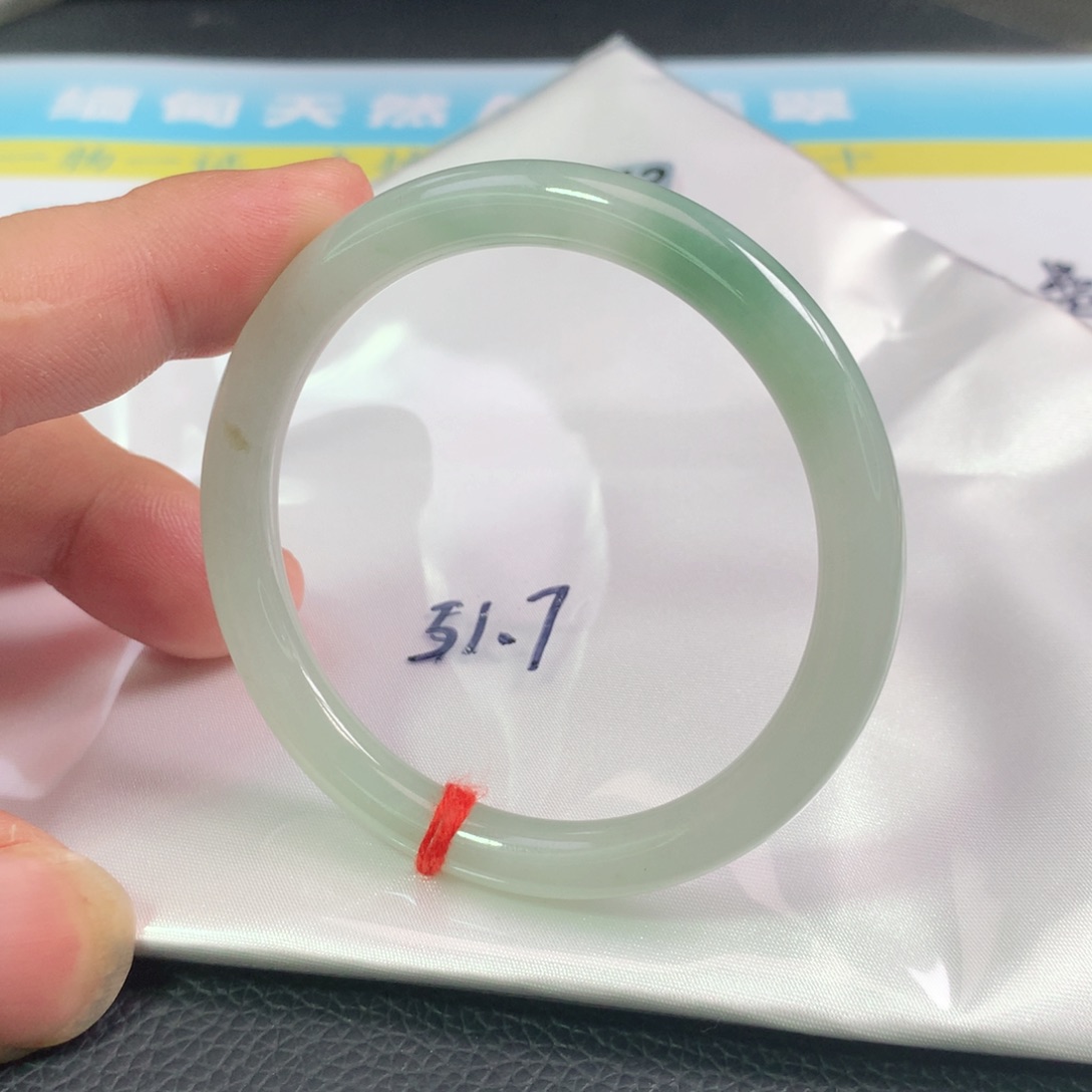 翡翠手镯未镶嵌1142号