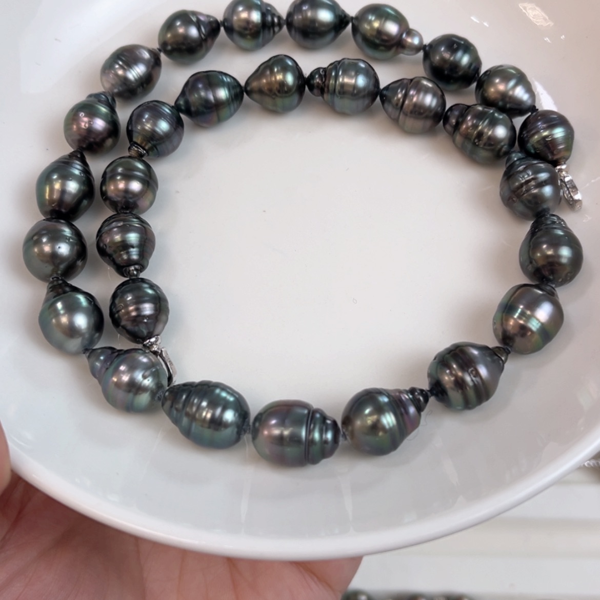 【闪购商品】海水珍珠颈饰银S925镶嵌大溪地巴洛克孔雀绿11-12mm