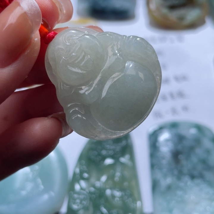 翡翠颈饰未镶嵌净货