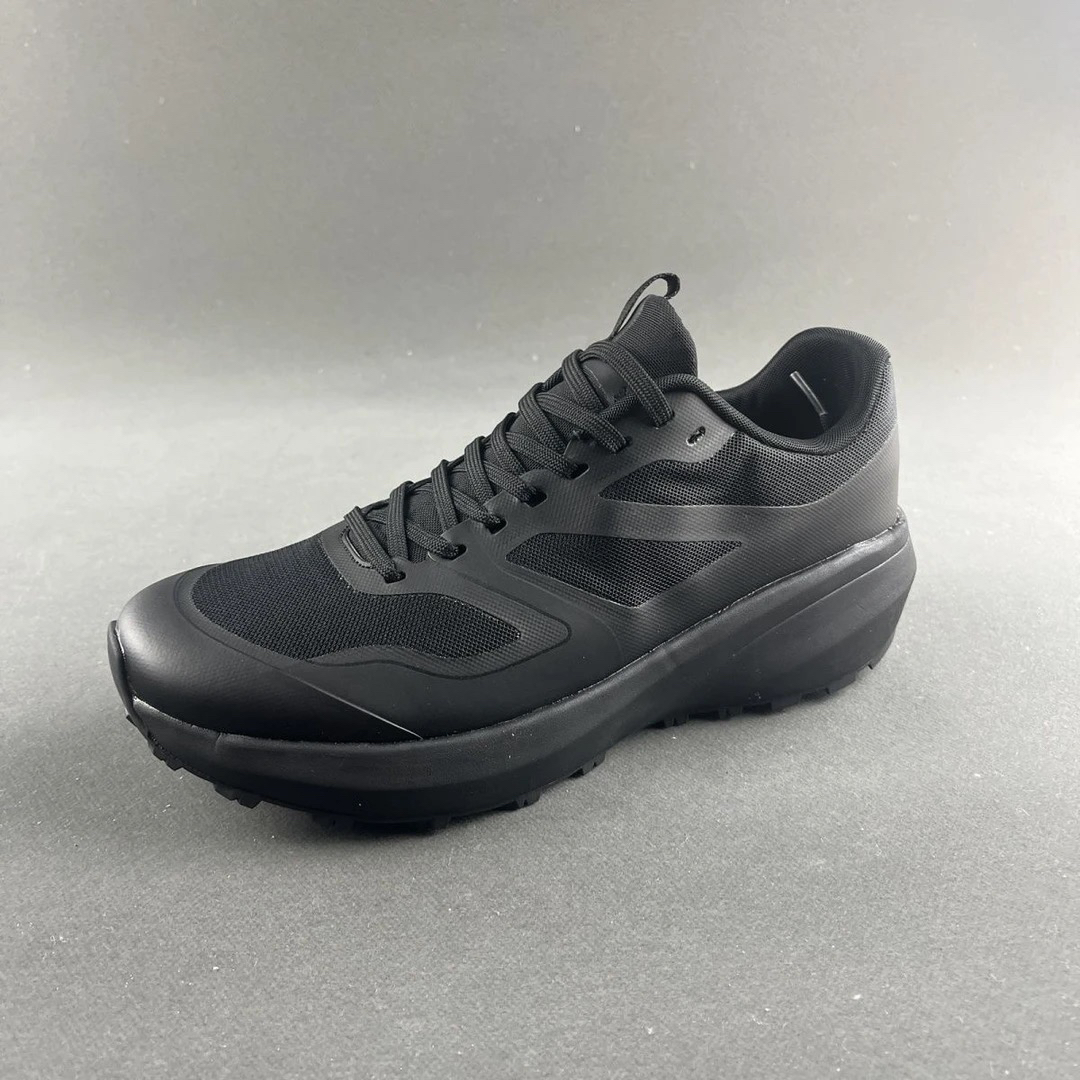 户外徒步登山鞋男鞋缓震防滑轻量越野跑步鞋