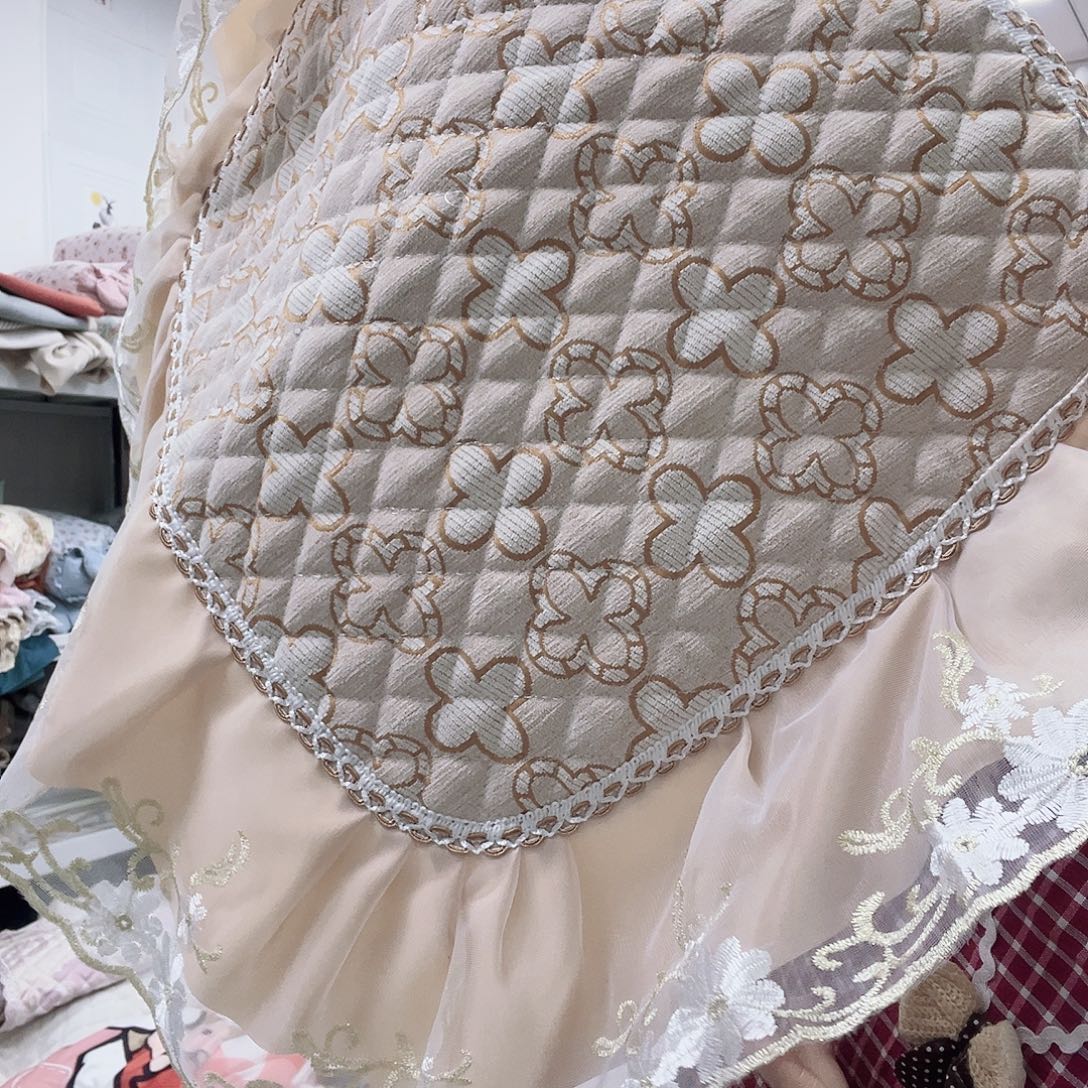 雪尼尔聚酯纤维快乐大本营在这里是什么