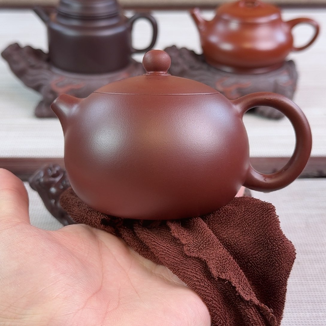 紫砂茶壶250cc龙血砂西施