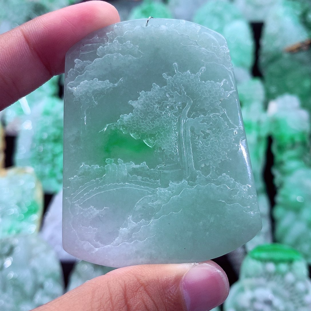 吊坠(不含链)未镶嵌翡翠