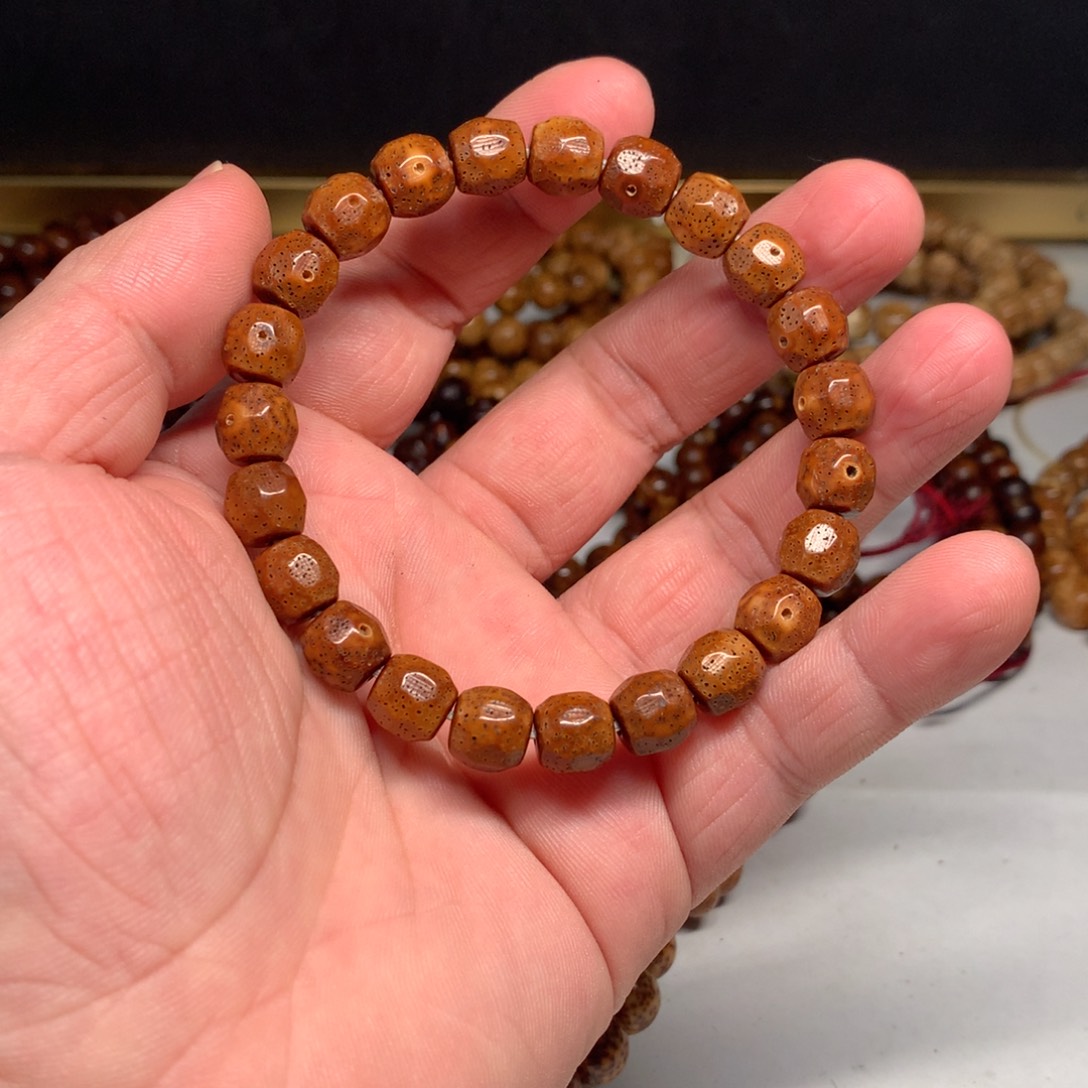 吊坠星月菩提陈化料10✖️9砖石面无相