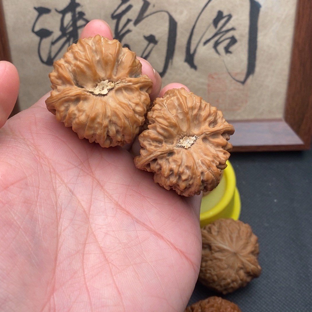 核桃文玩核桃全品福利平谷凹底