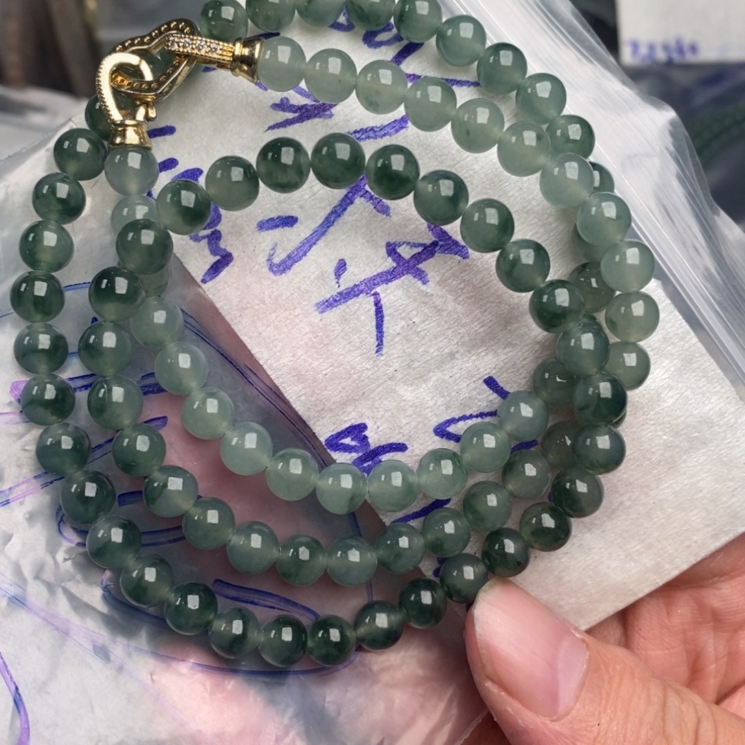 乐***天定制翡翠未镶嵌缅甸翡翠