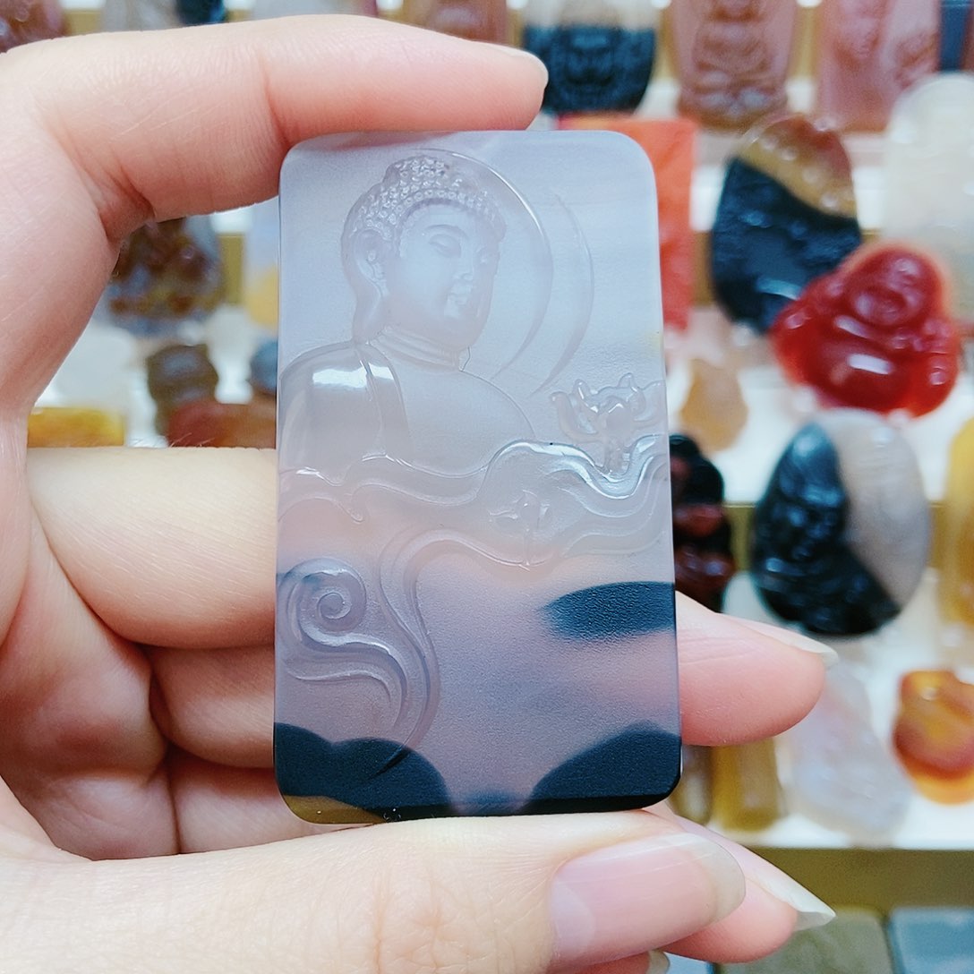 玛瑙/玉髓颈饰未镶嵌