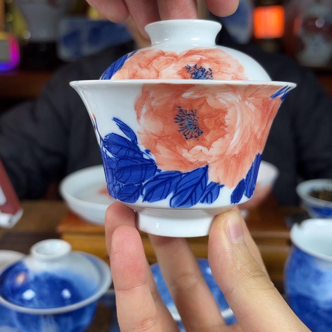 国一级王庆龙老师手绘陶瓷