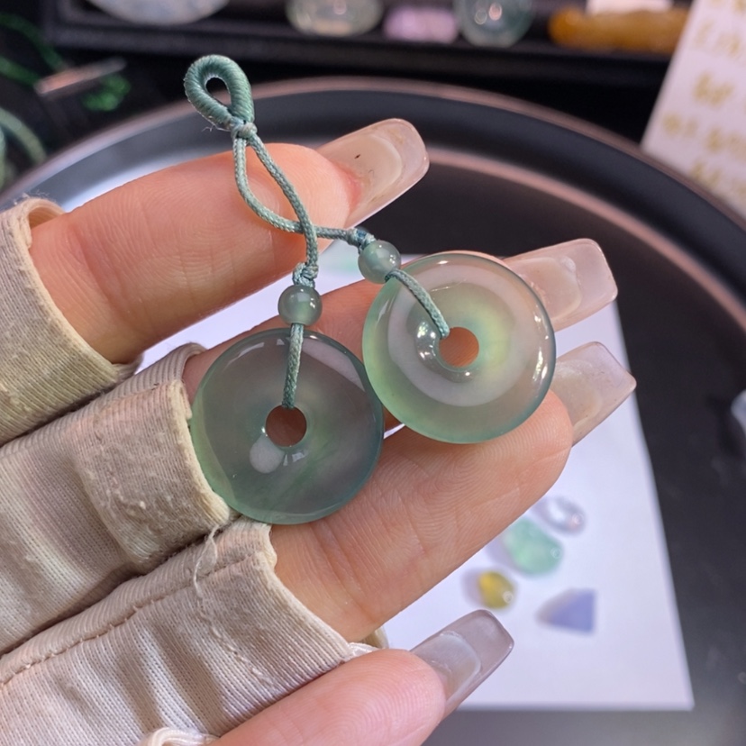 【闪购商品】翡翠挂件未镶嵌甜甜圈