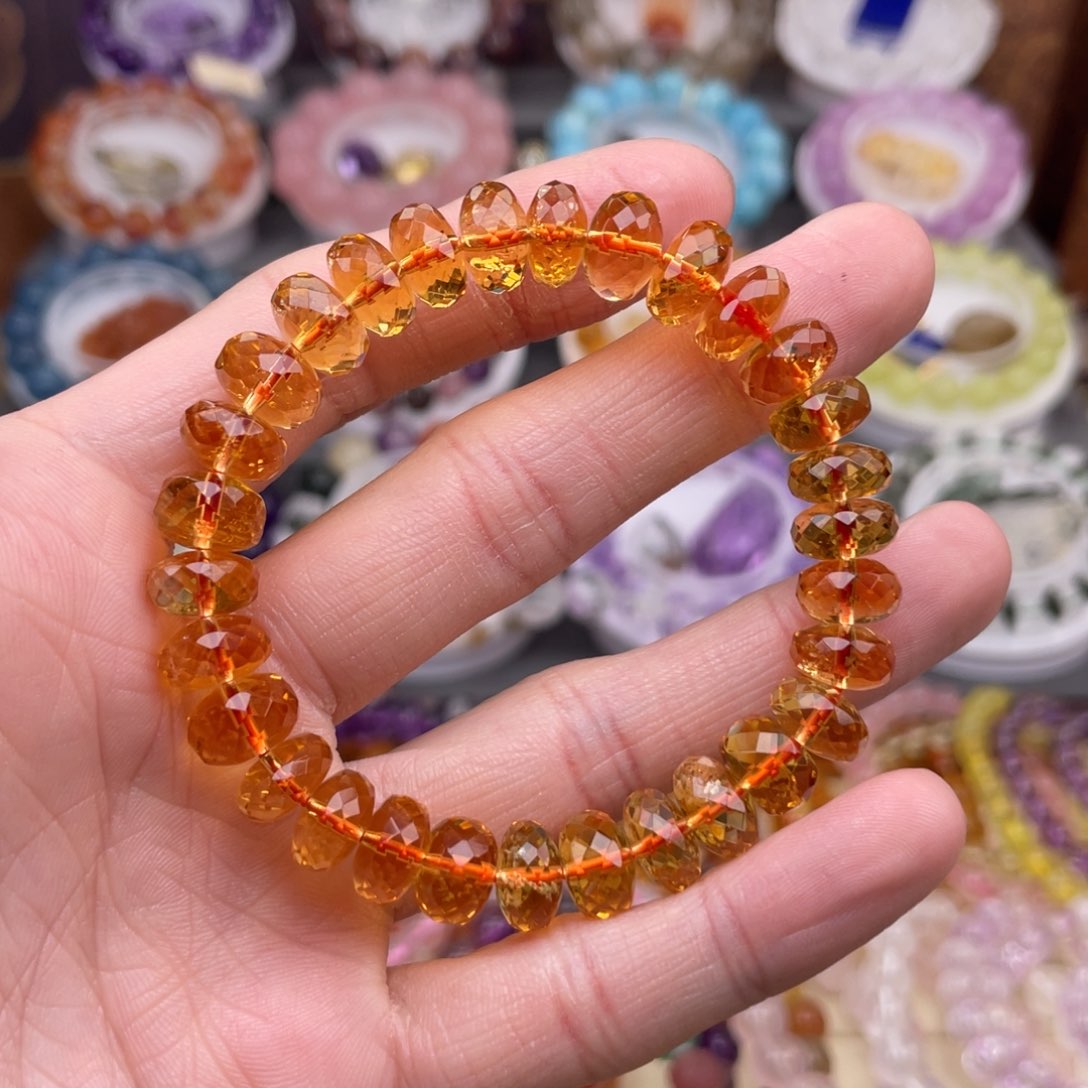 水晶手链未镶嵌S**?天然