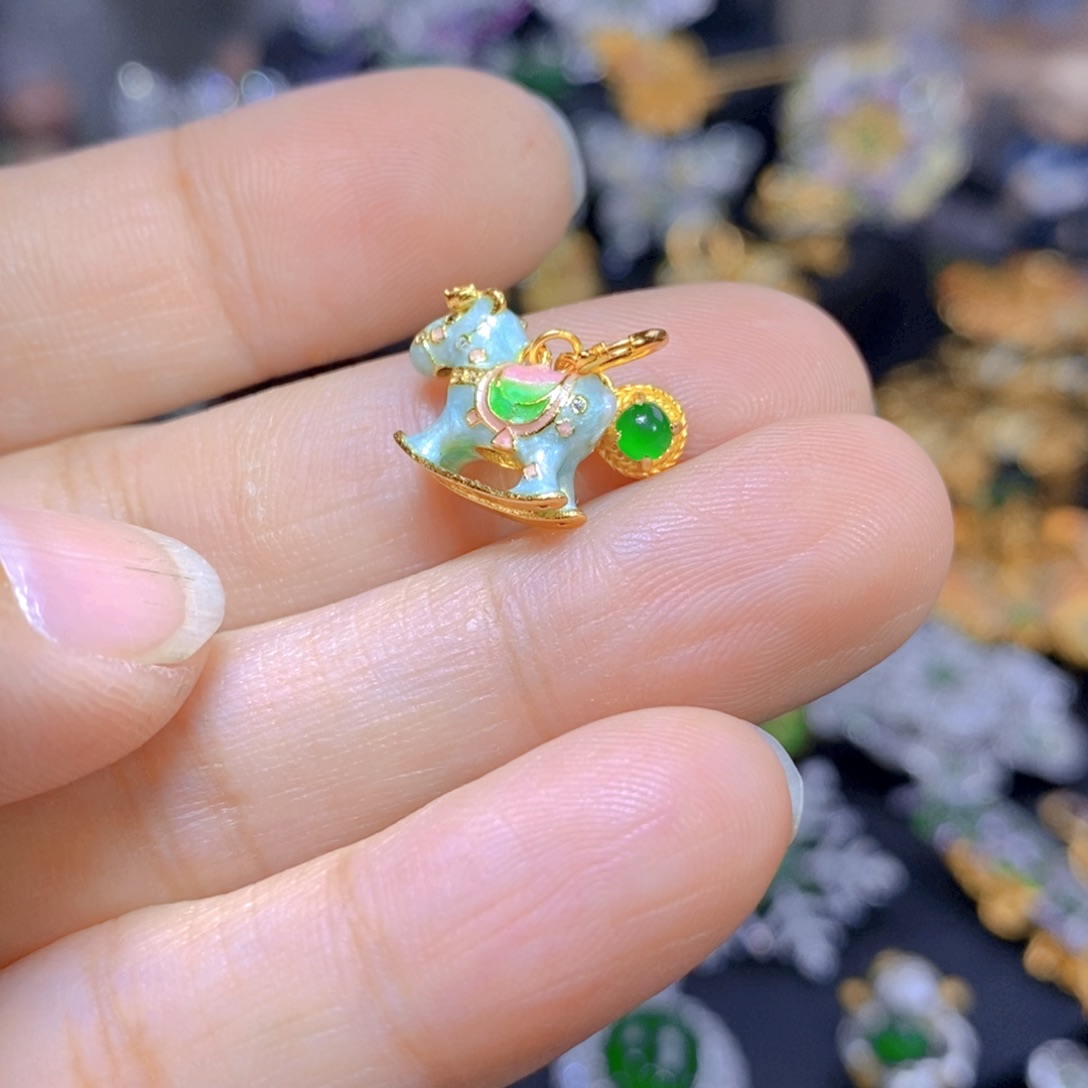 翡翠耳钉银S925镶嵌天然翡翠